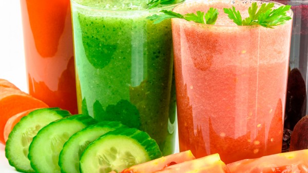 14 alimentos que pueden reducir las bolsas de los ojos y ojeras