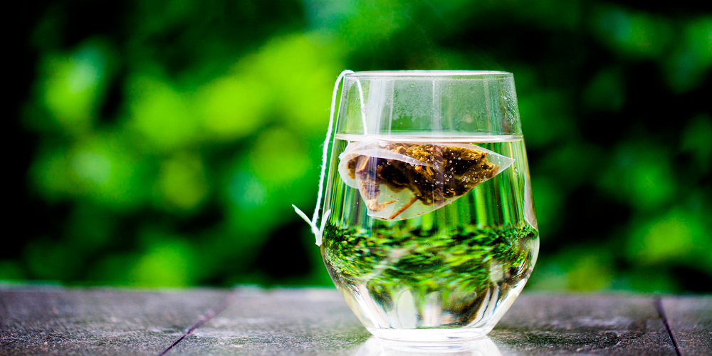 Alimentos que aumentan felicidad vs alimentos que deprimen