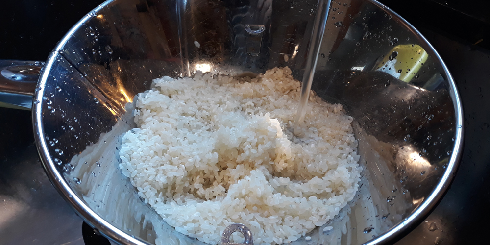 nigiri de salmón, paso 1