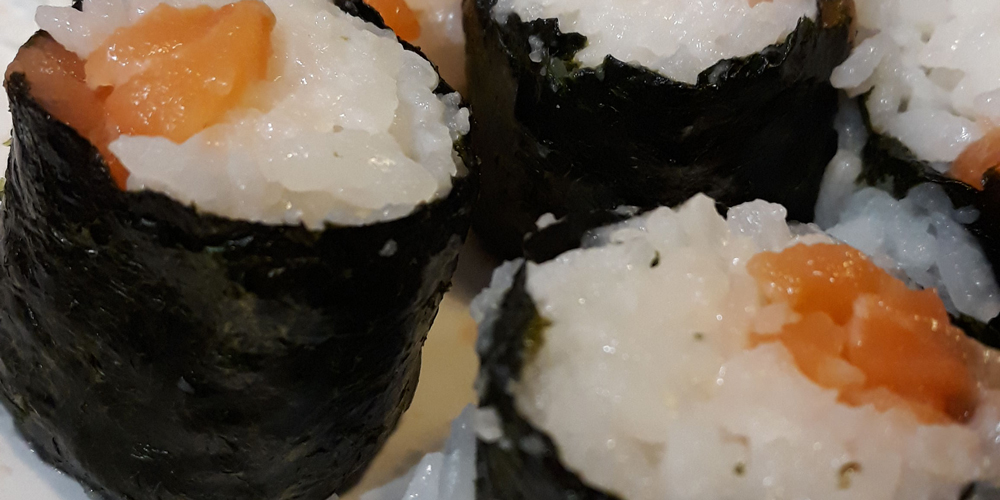 maki de salmón