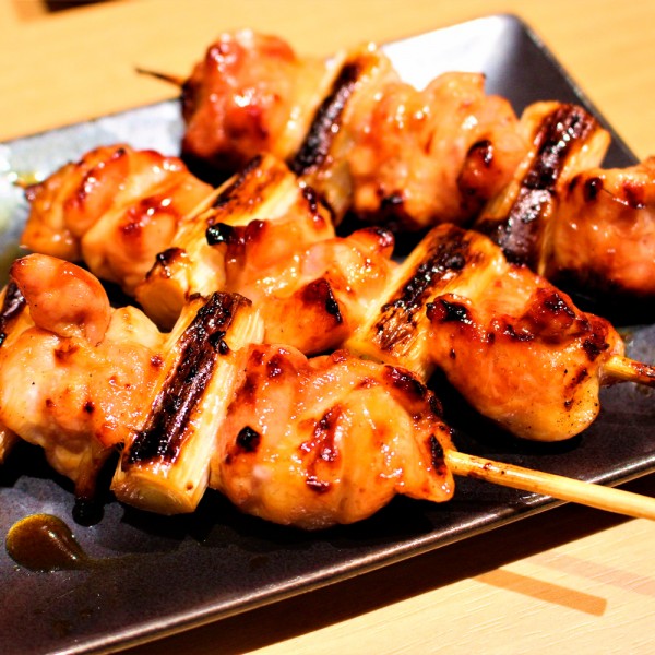 Cómo hacer brochetas de pollo teriyaki. Receta muy fácil y rápida