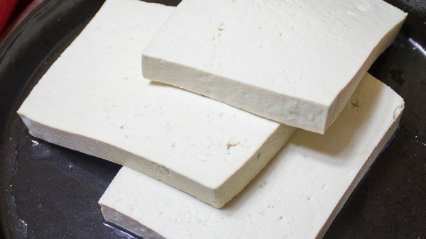 Cómo cocinar tofu. Ideas para preparar y elaborar recetas con tofu