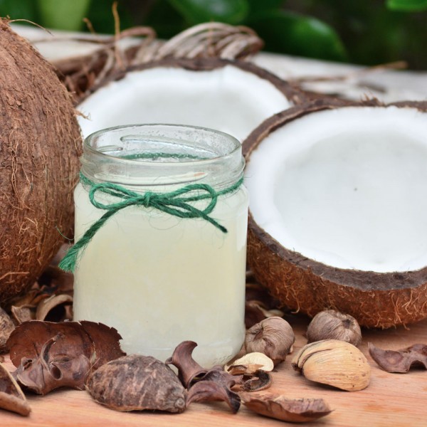 11 sorprendentes aplicaciones del aceite de coco para la salud y la belleza