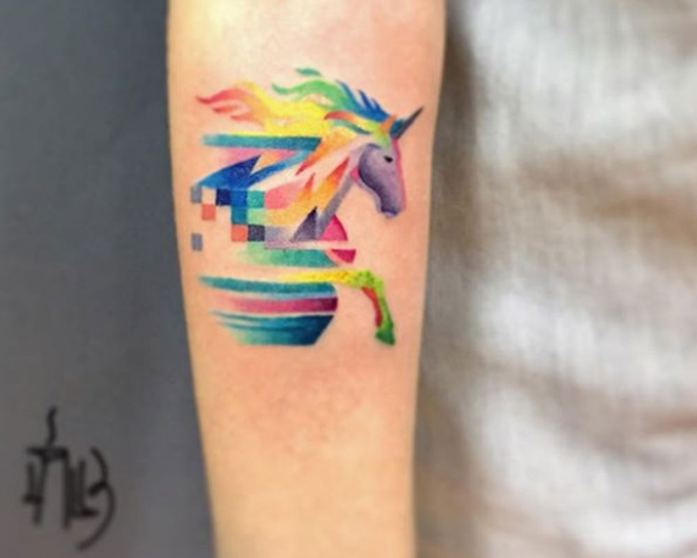 Tatuaje con un unicornio