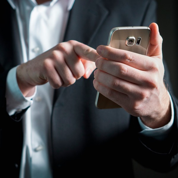 Cómo dar formato a los mensajes de WhatsApp: negrita, cursiva y subrayado