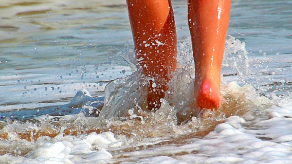 Cómo curar ampollas y rozaduras en los pies con remedios caseros