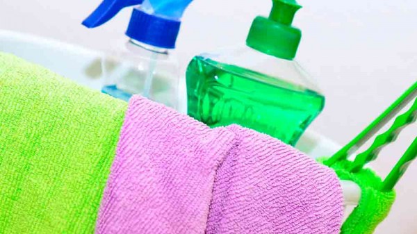 Cómo limpiar fácilmente las manchas del inodoro de cal o sarro incrustados