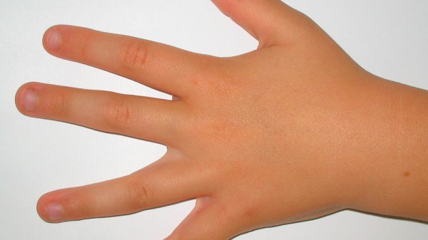 Cómo dejar de comerse las uñas para siempre. ¡Adiós onicofagia!