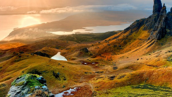 Dónde viajar en mayo. Propuestas de escapadas en primavera