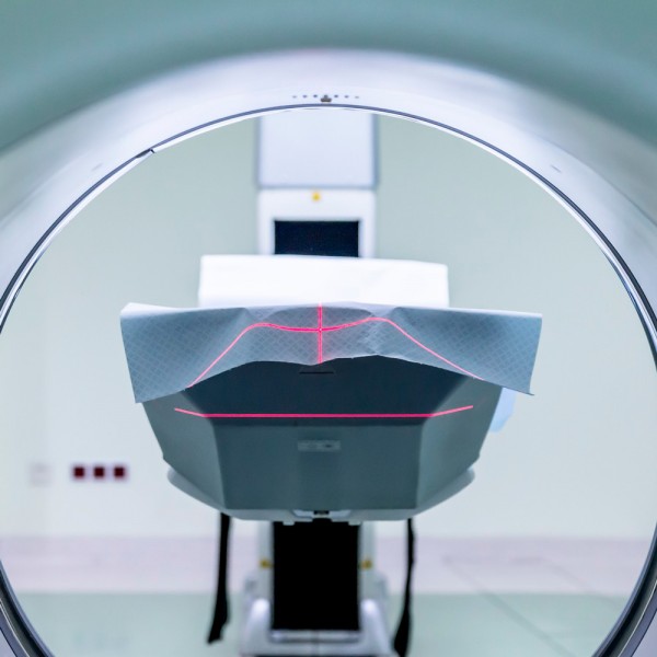 Resonancia magnética: cómo superar el miedo y la claustrofobia