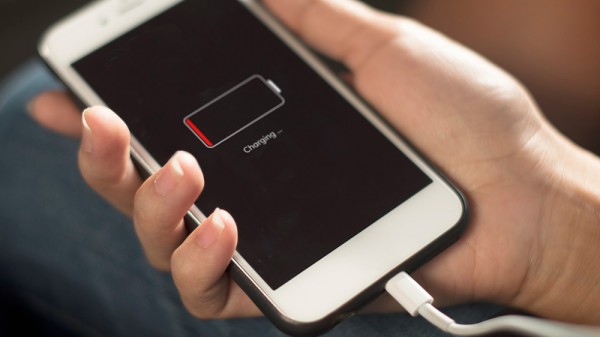 Cómo cargar el móvil lo más rápido posible