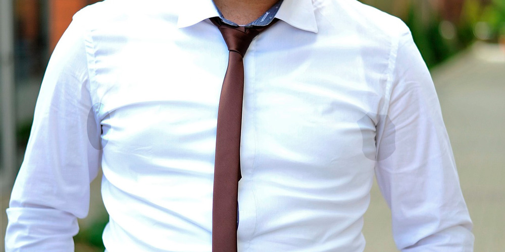 evitar manchas de sudor en la ropa