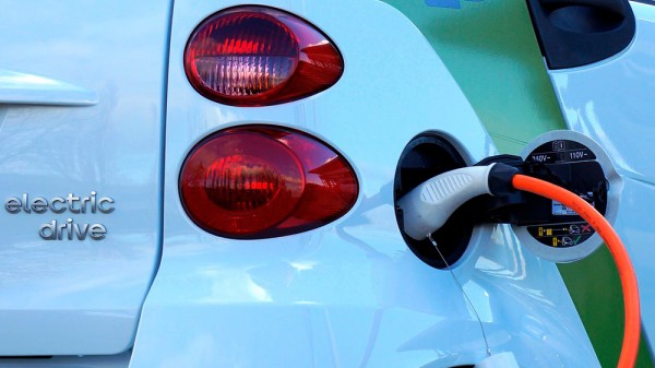 Cuáles son las ventajas y desventajas de los coches eléctricos