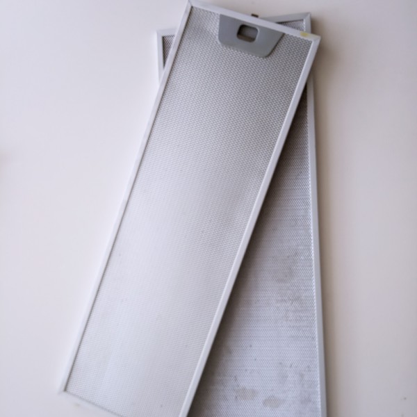 Cómo quitar la grasa del filtro de la campana de la cocina