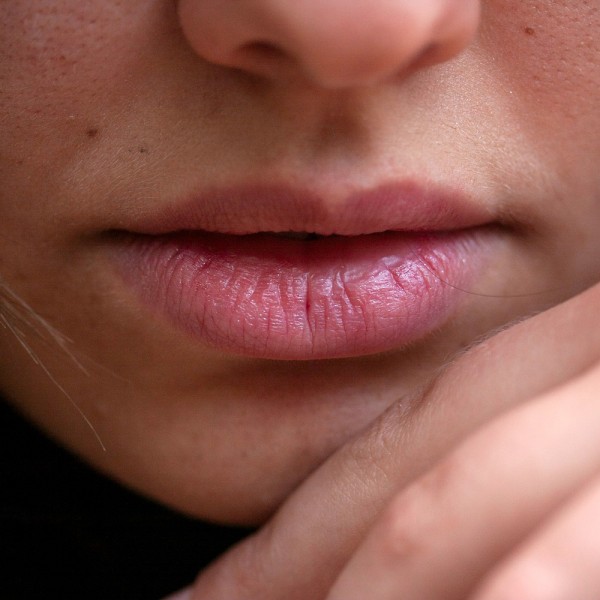 Por qué tengo la boca seca. ¿Cómo acabar con la sequedad bucal?