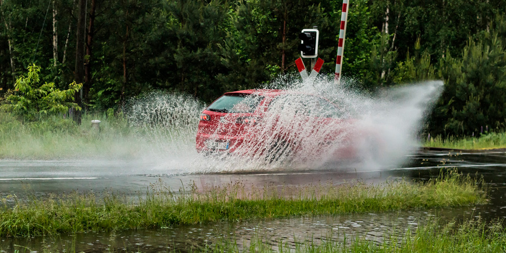 aquaplaning con el coche