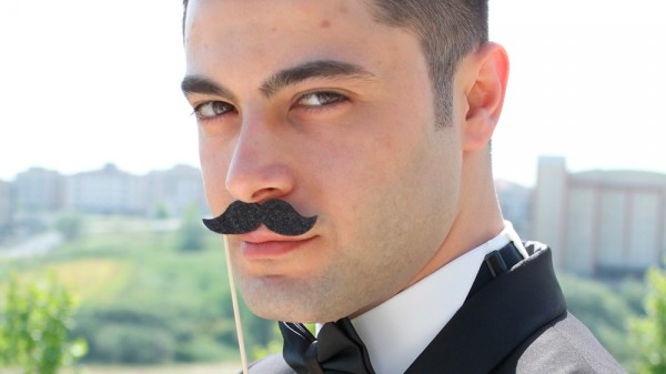 Cómo lucir un buen bigote y mantenerlo en perfecto estado