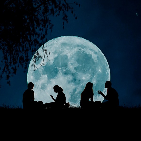 Por qué la luna parece más grande en el horizonte: ilusión lunar