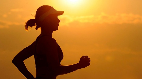¿Cómo entrenarte cuando hace calor? Ejercicio físico en verano