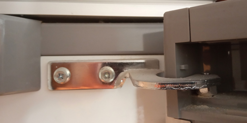 bisagras de la nevera