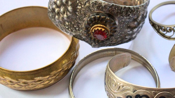 Cómo limpiar bisutería oxidada y hacerla lucir como nueva