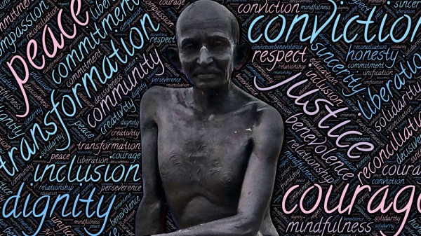 32 frases de Gandhi sobre la paz y el amor que inspirarán tu vida