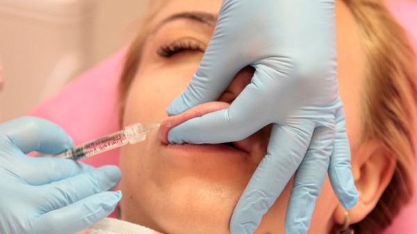 Inyecciones de colágeno en el rostro, ¿para qué sirven?