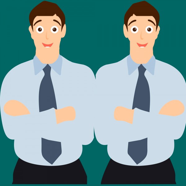 ¿Cómo cruzas los brazos? Lo que dice sobre tu personalidad