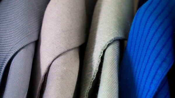 Cómo acabar con el mal olor de la ropa sin lavarla