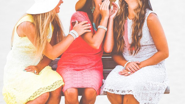 29 preguntas divertidas para jugar con amigos