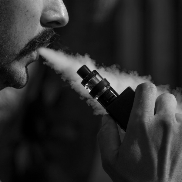 Cómo dejar de vapear: adiós al cigarrillo electrónico