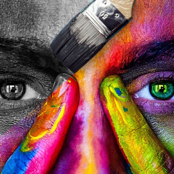 Por qué mis ojos cambian de color. 7 razones por las que el color de ojos puede variar