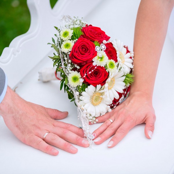 Aniversario de boda, ¿que nombre recibe cada año de casados? (Bodas de plata, oro, platino...)