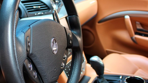 A qué huelen los coches nuevos y cómo se elabora este aroma