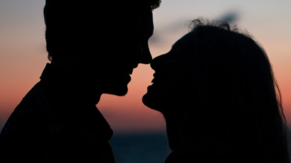 Qué significa soñar con alguien que conoces
