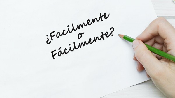 Dónde llevan la tilde las palabras compuestas (terminadas en mente y con doble acentuación)