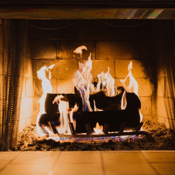 Cómo limpiar las cenizas de tu chimenea de forma fácil