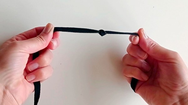 Cómo deshacer un nudo muy apretado (métodos fáciles)