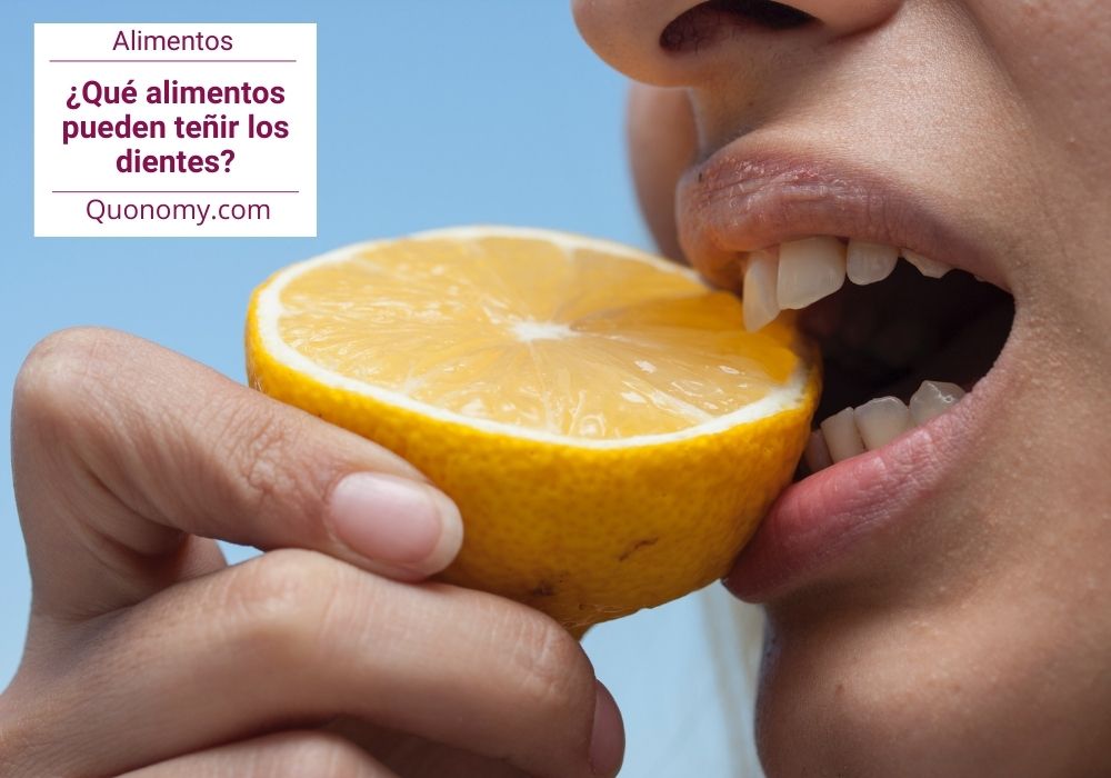 Alimentos que manchan los dientes