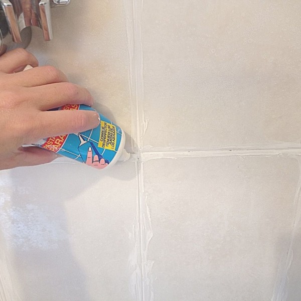 Cómo blanquear las juntas de los azulejos de forma muy sencilla