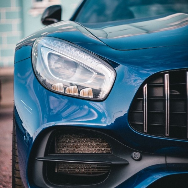 Cómo eliminar arañazos en la pintura del coche