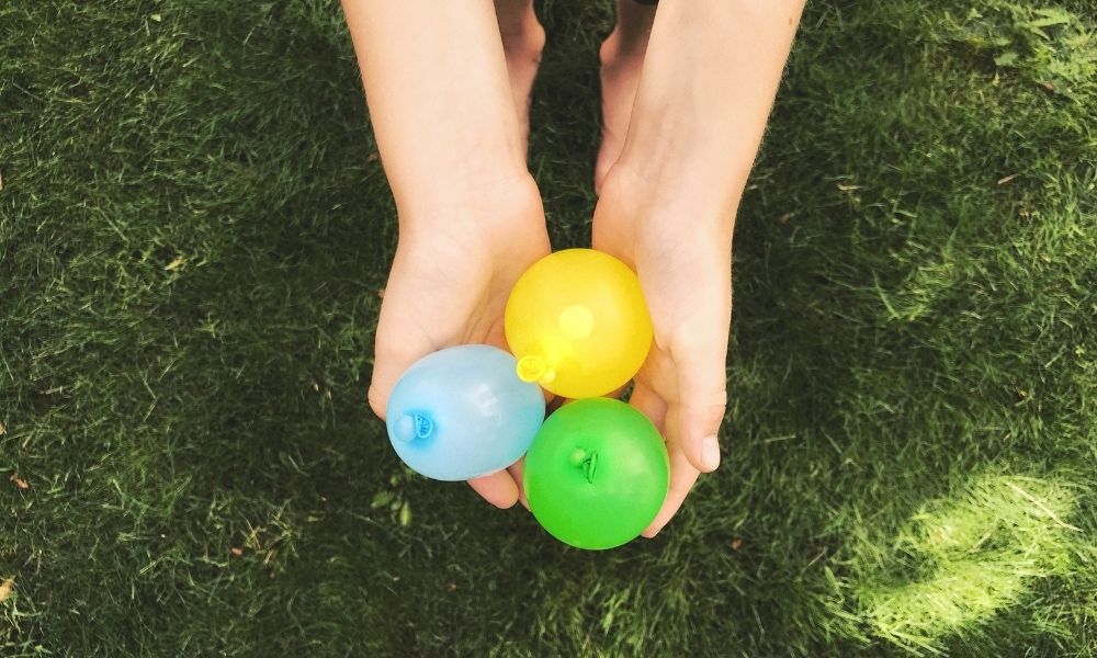 juegos de agua con globos