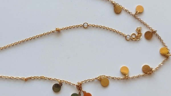 Como desenredar nudos en collares finos (el mejor truco)