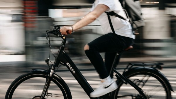Lo bueno y lo malo de usar bicicletas eléctricas