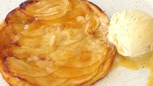 Cómo hacer una tarta de manzana muy fina