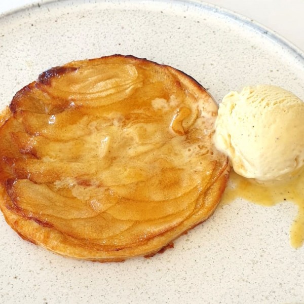 Cómo hacer una tarta de manzana muy fina