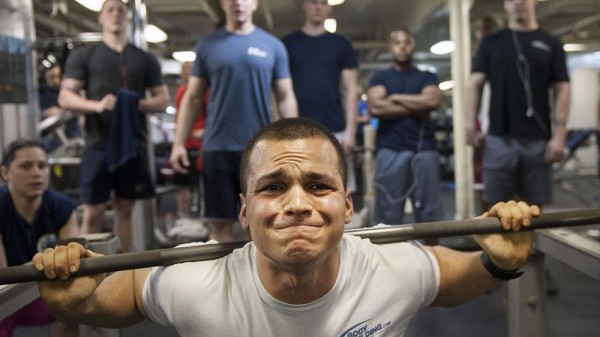 Cuáles son los errores más comunes en el gimnasio que complican tu entrenamiento
