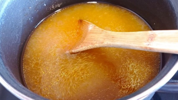 Caldo de pescado. Receta clásica paso a paso