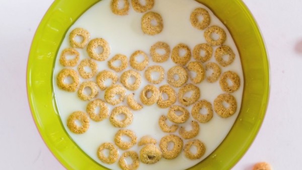 Trucos para mantener los cereales crujientes en el desayuno más tiempo