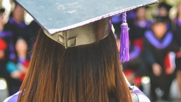 Qué grado estudiar para cada tipo de profesión (tabla de carreras y salidas profesionales)